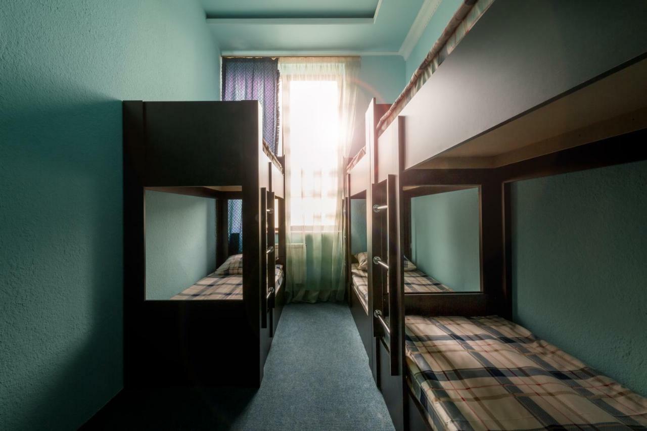 Aygestan Hostel Erywań Zewnętrze zdjęcie